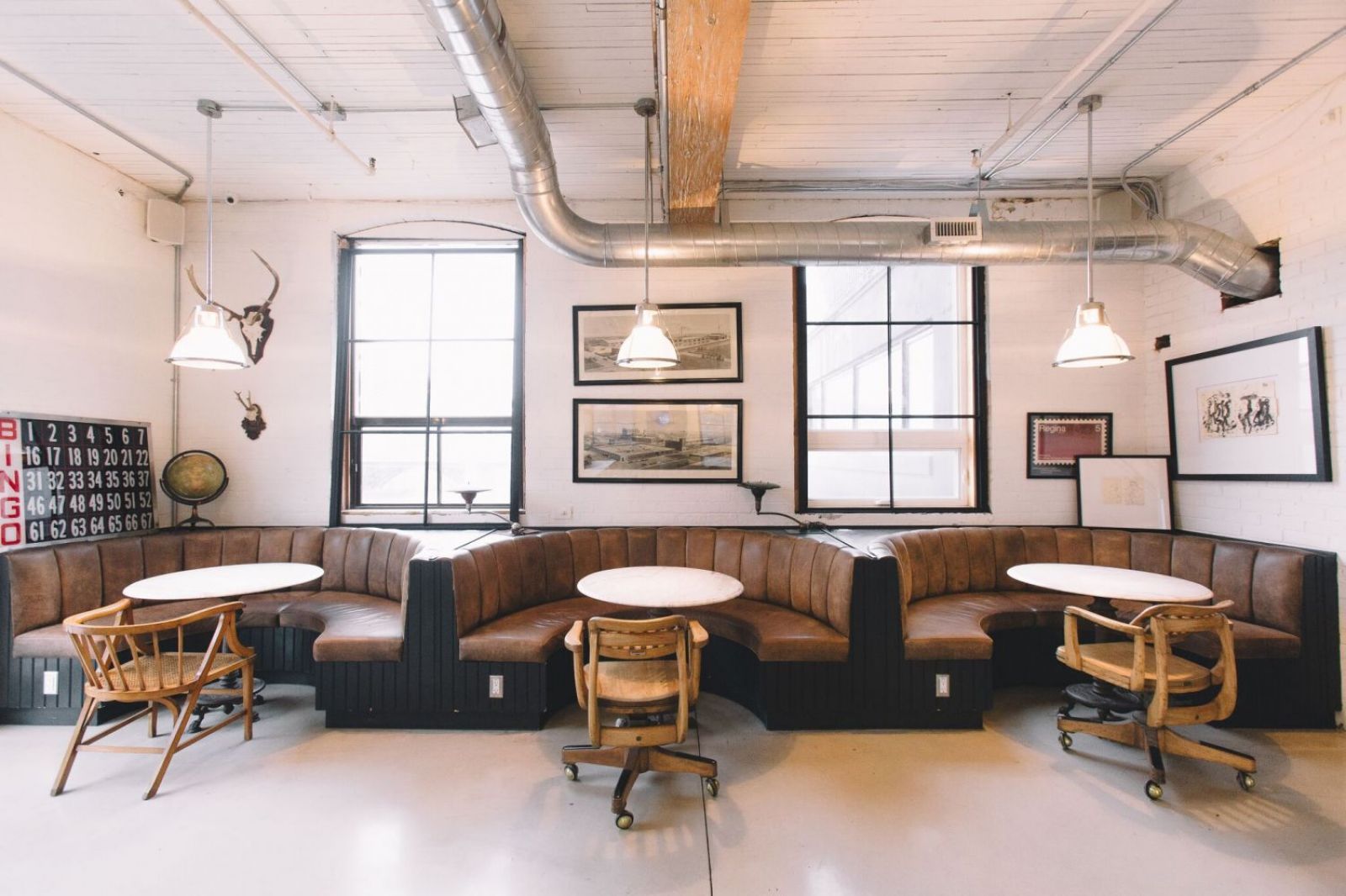 East Room / North America / Canada / Toronto