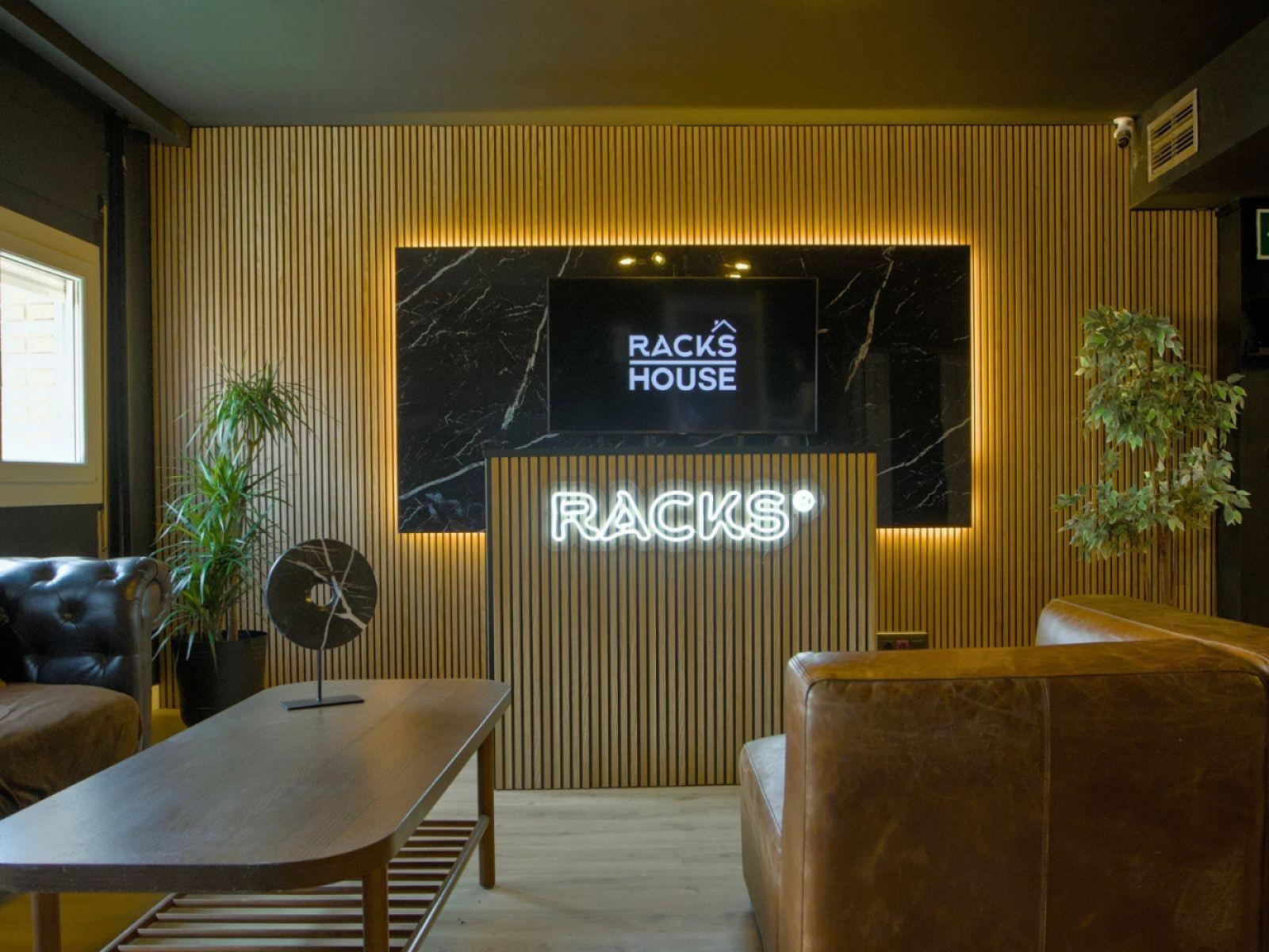 Racks House / Europe / Spain / Madrid