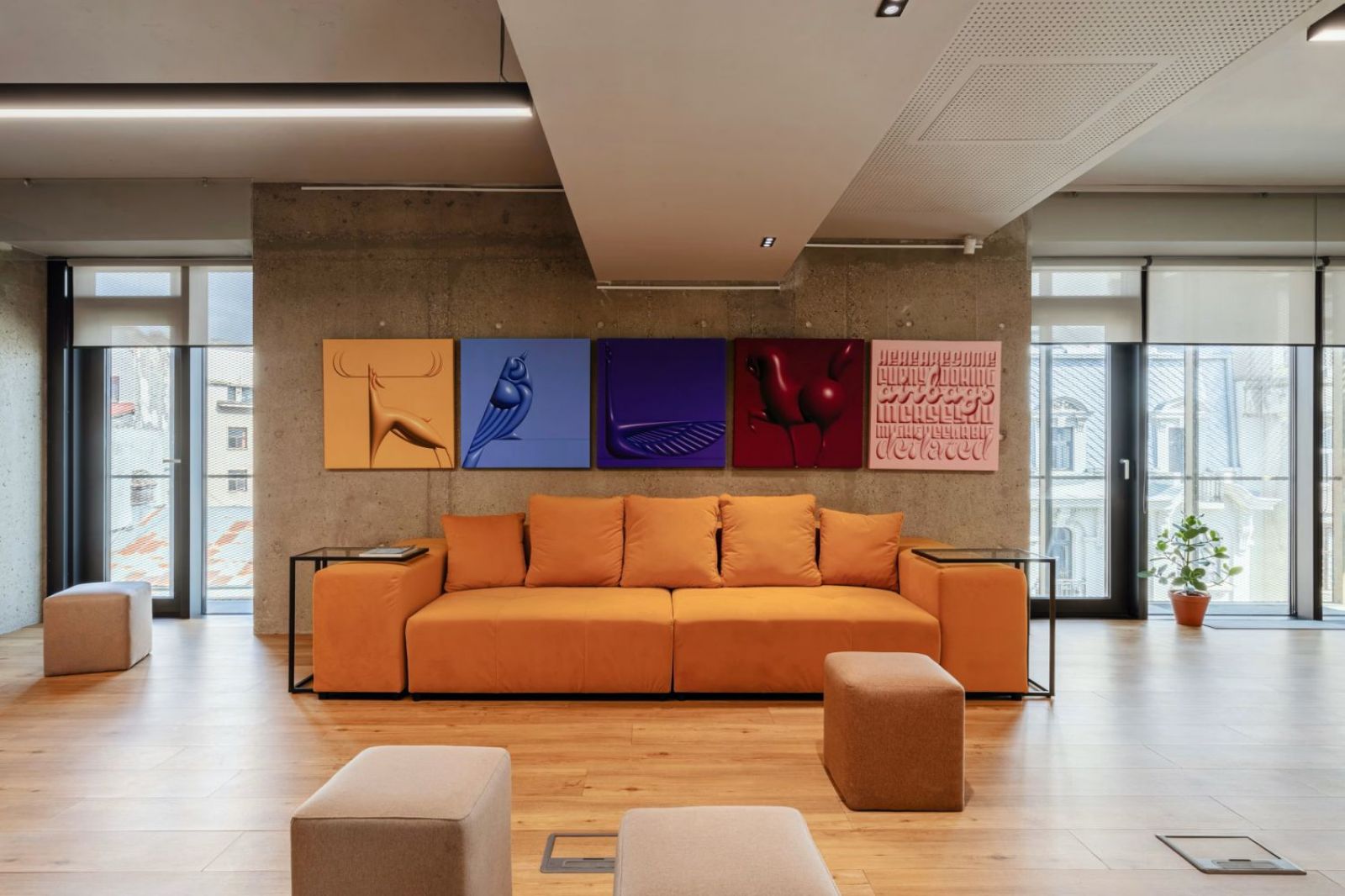 V7 Startup Studio Athenaeum / Europe / Romania / Bucharest