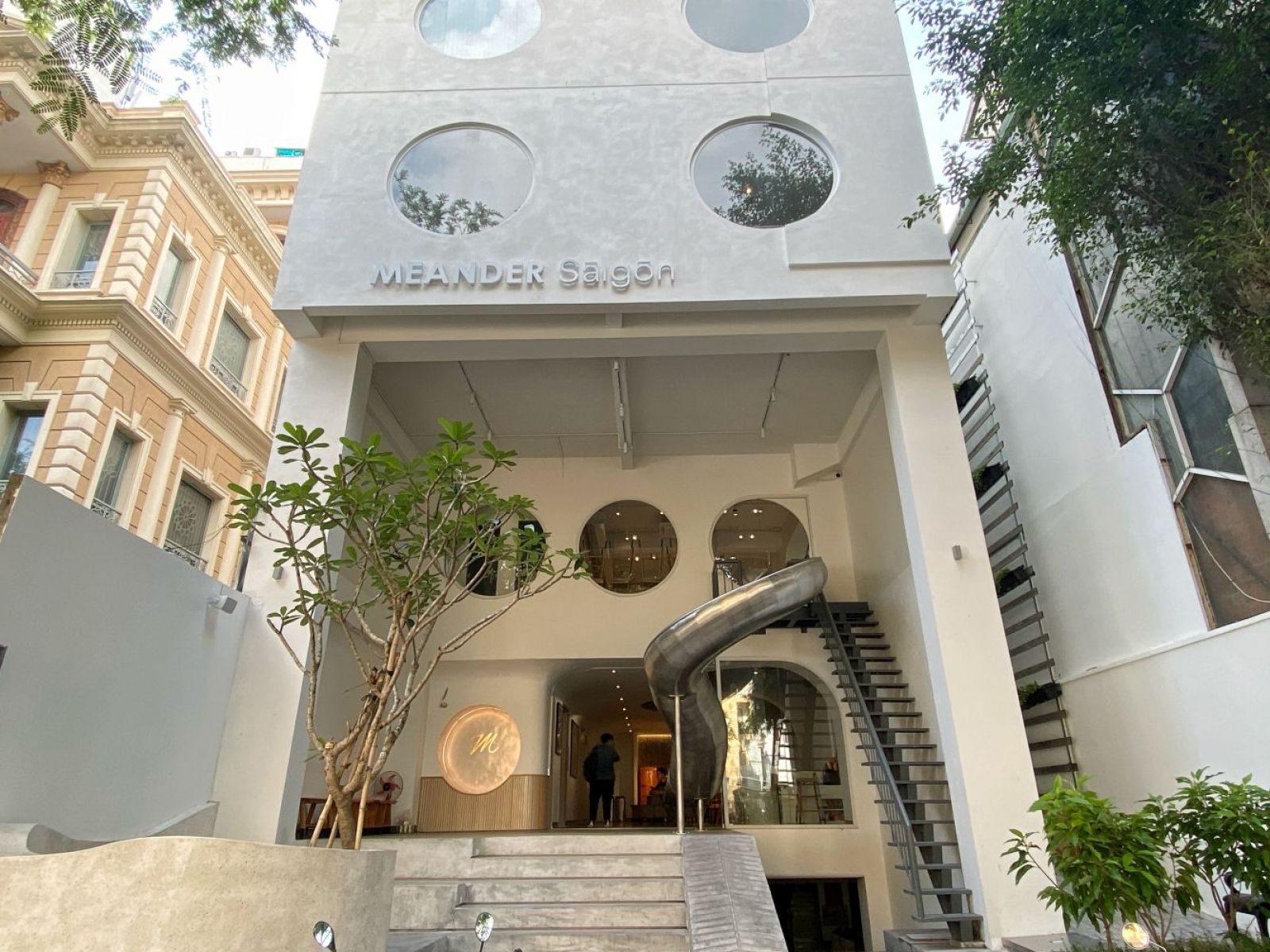Meander / Asia / Vietnam / Ho Chi Minh City