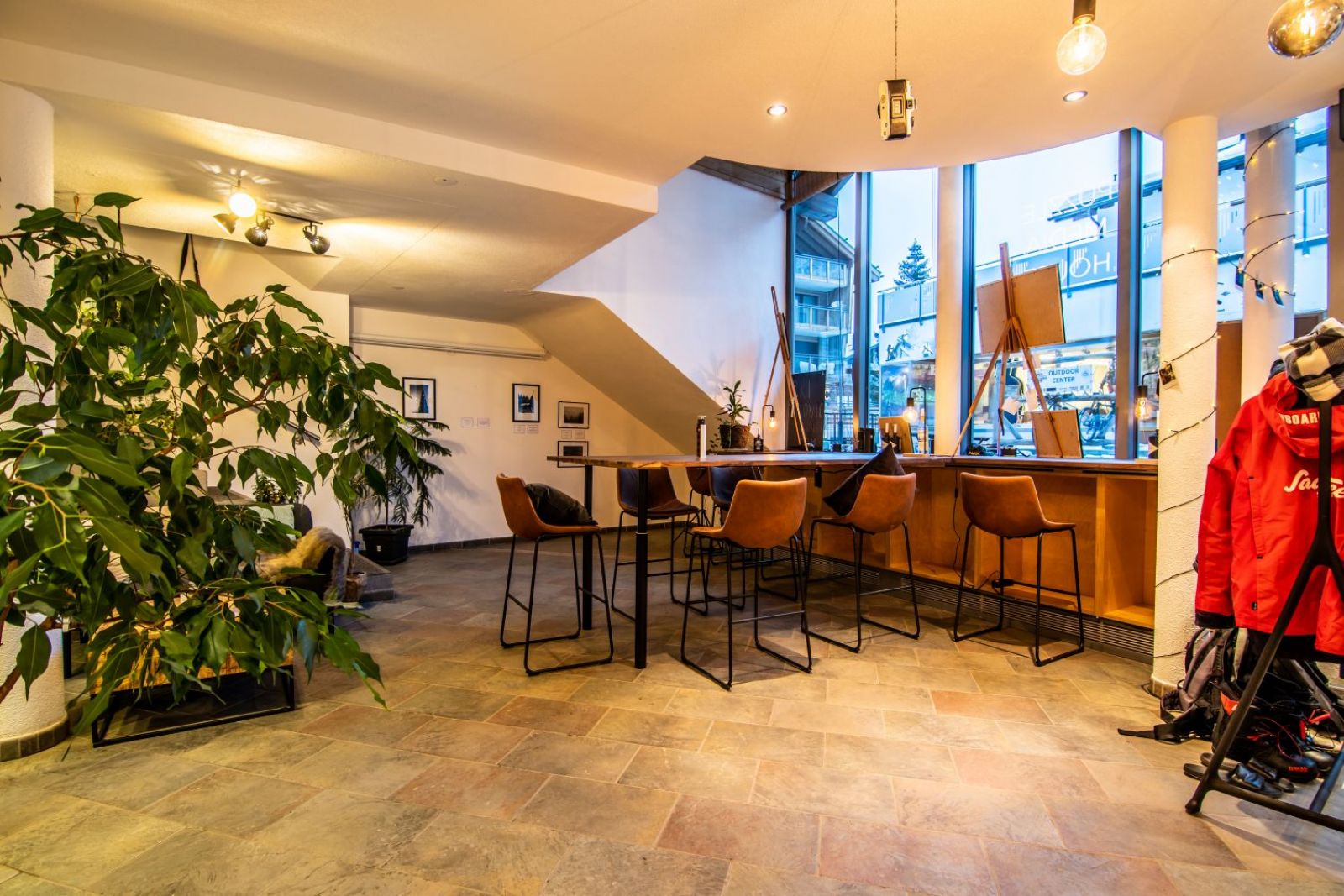 Puzzle Media House / Europe / Switzerland / Saas-Fee