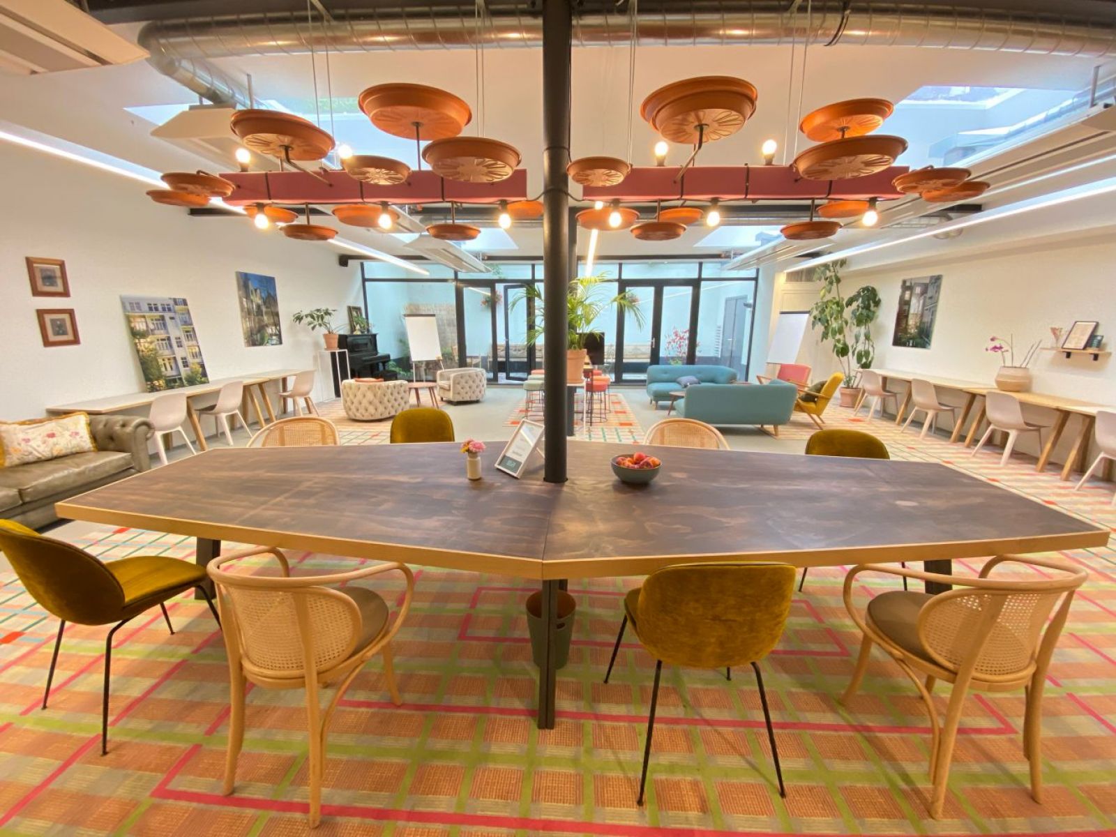 BURO De Pijp / Europe / Netherlands / Amsterdam