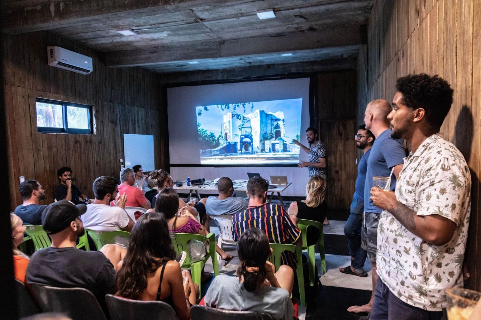 Pauline Coworking / North America / Mexico / Puerto Escondido