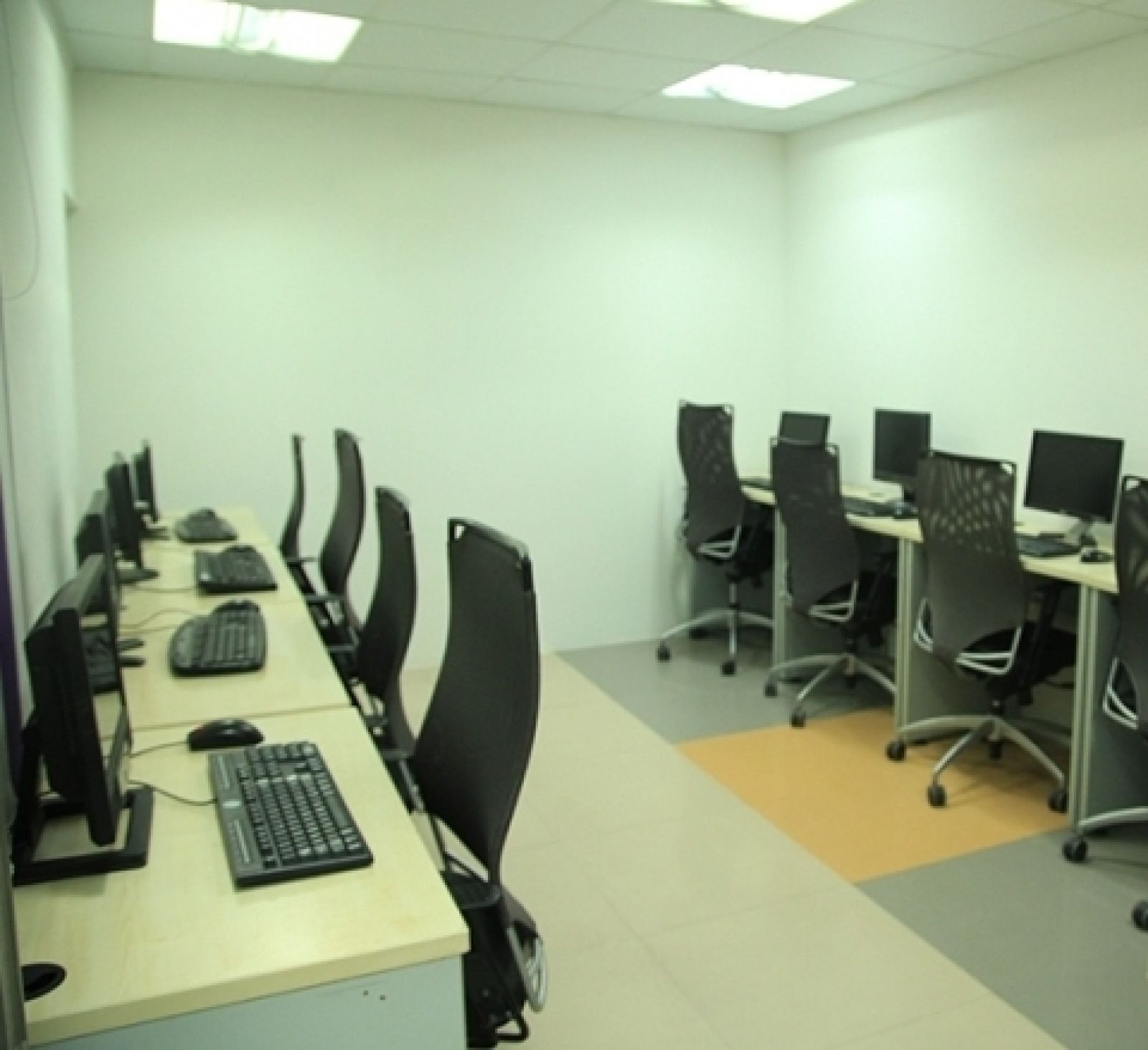 Cybex Business Center / Asia / India / Chennai