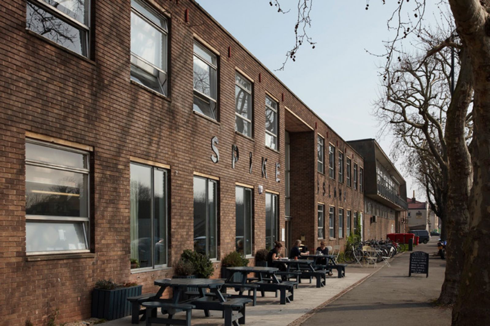 Unit 54 / Europe / United Kingdom / Bristol