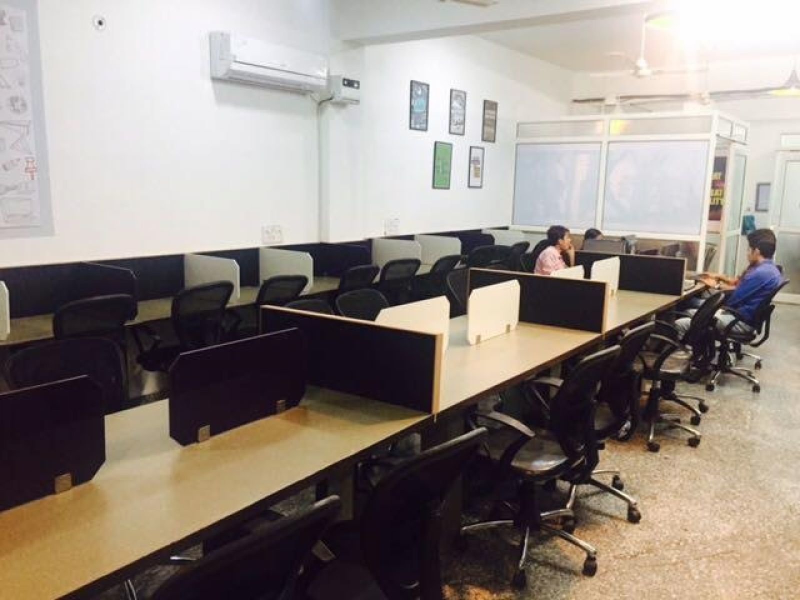 TeamUp Coworking / Asia / India / Ghaziabad