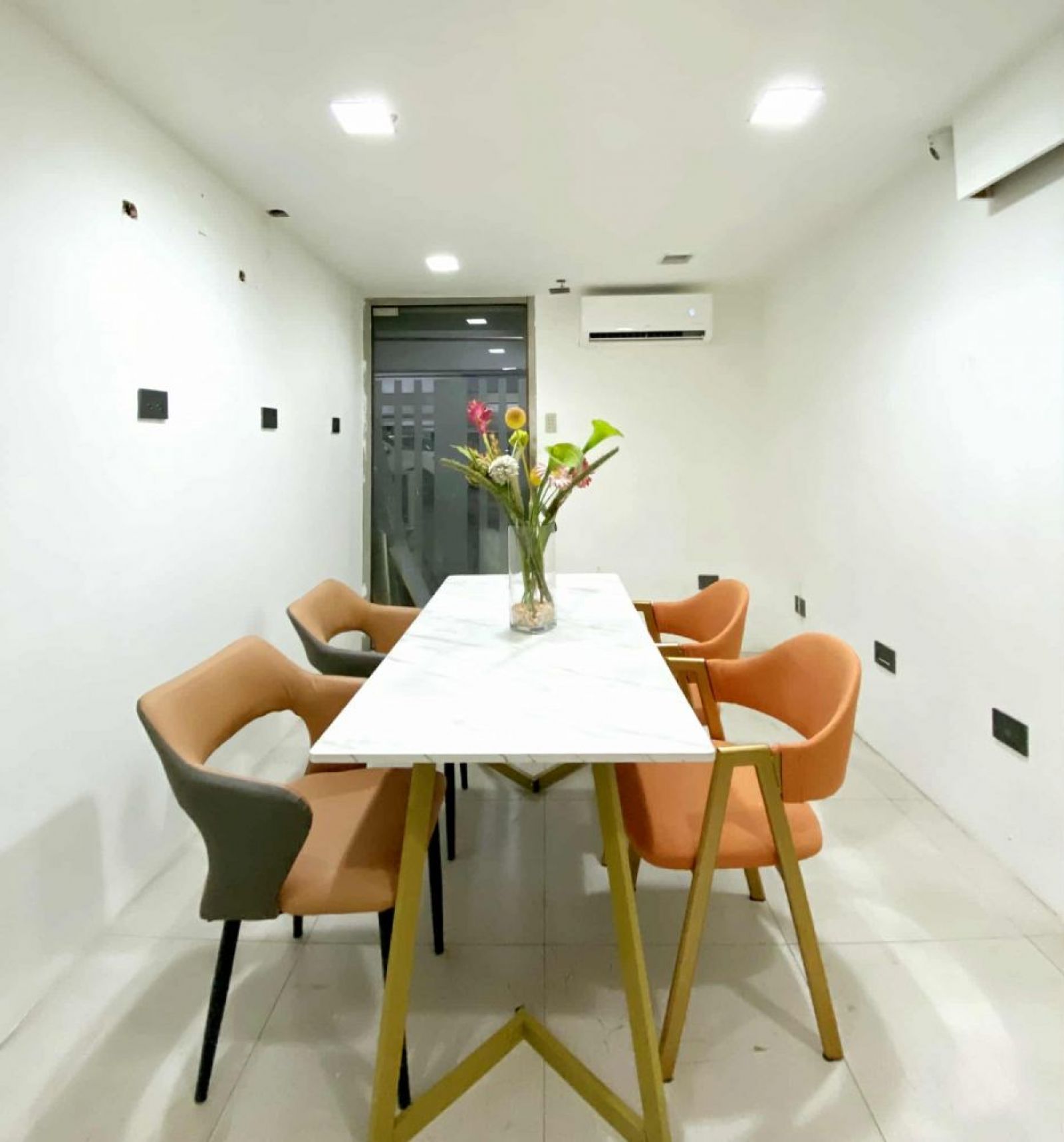 Celebrity Space Hub / Asia / Philippines / Quezon City