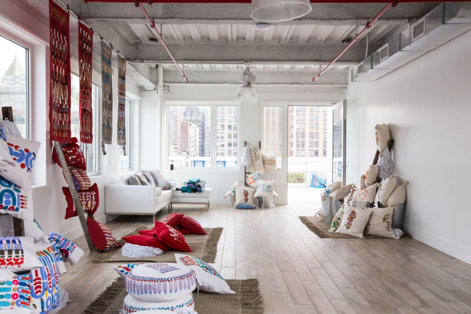 Co-Working in Soho - Cubico / North America / United States / New York / Harlem