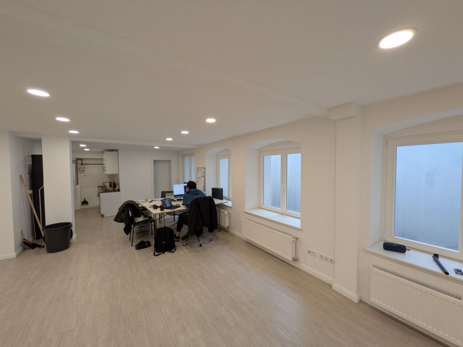Coworking Space im Aufbau | Fixed Desk ca. 10 m² | Kreatives Umfeld / Europe / Germany