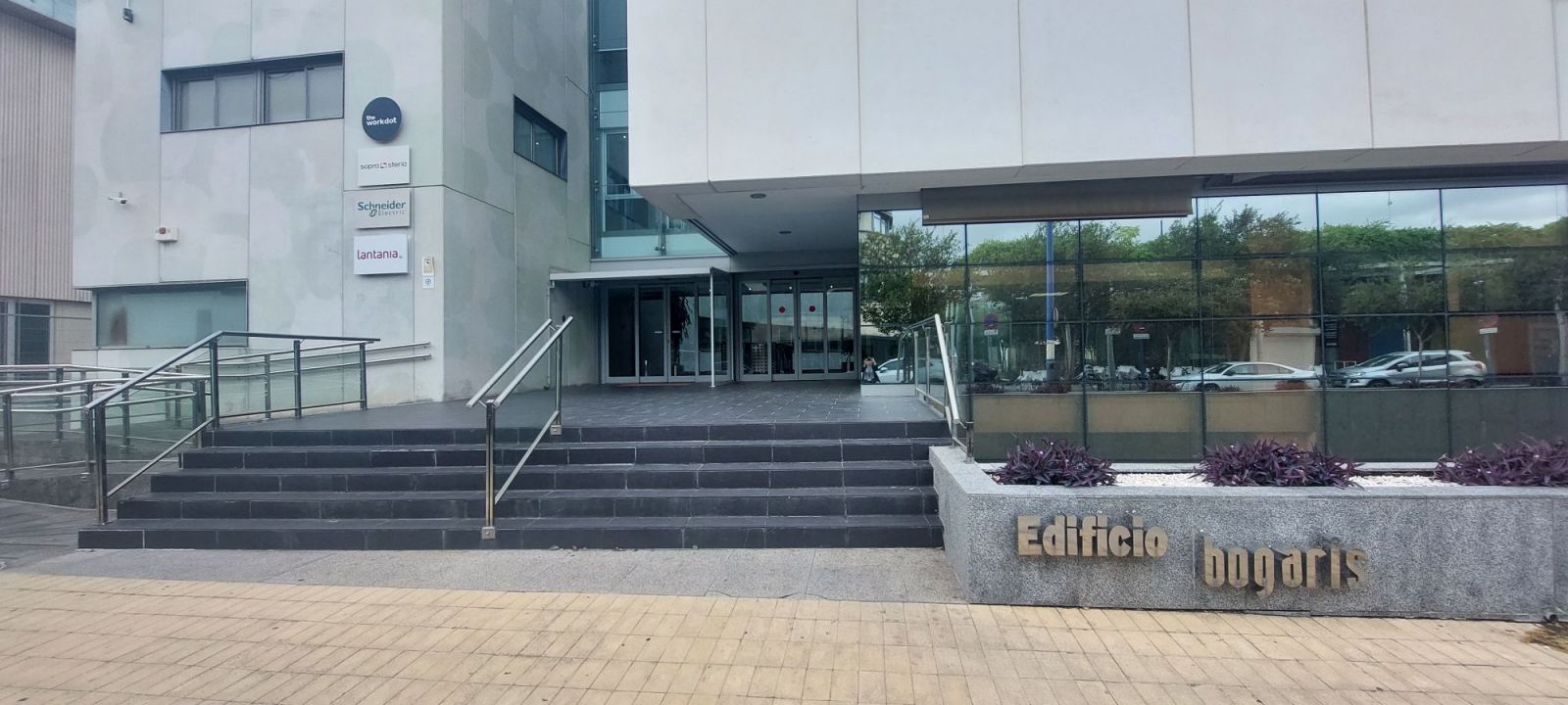 Centro de Negocios Cartuja / Europe / Spain