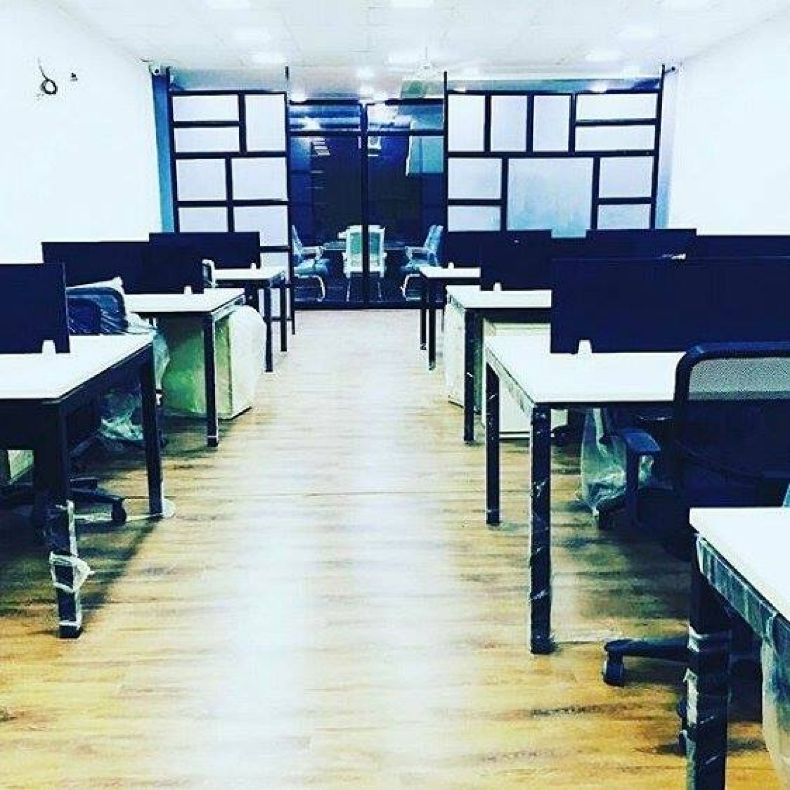 Coworking West Delhi / Asia / India / New Delhi