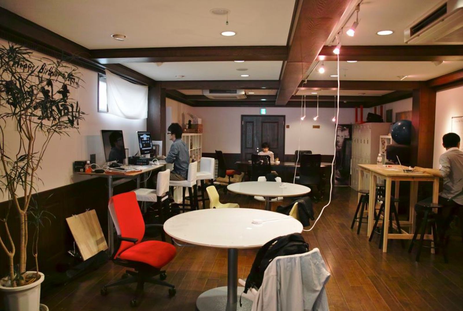 Pax Coworking / Asia / Japan / Tokyo