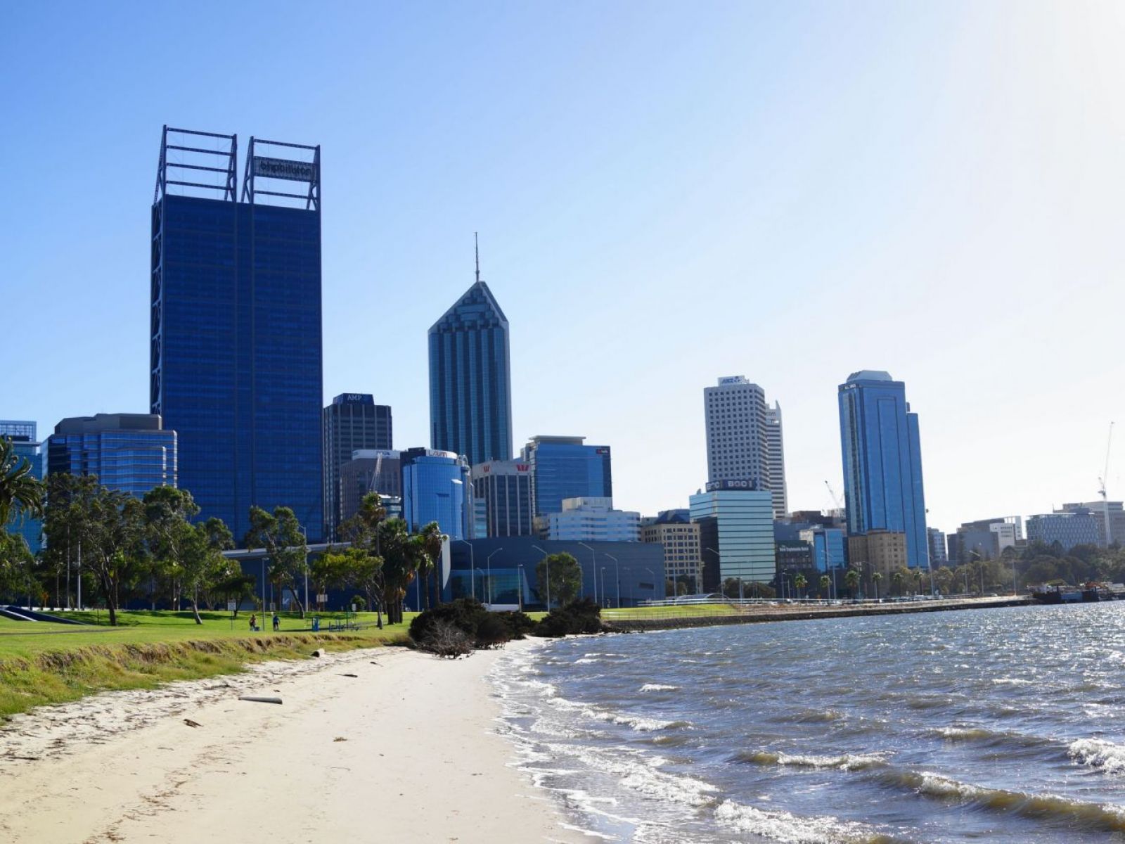 Servcorp AMP Tower / Australia / Perth