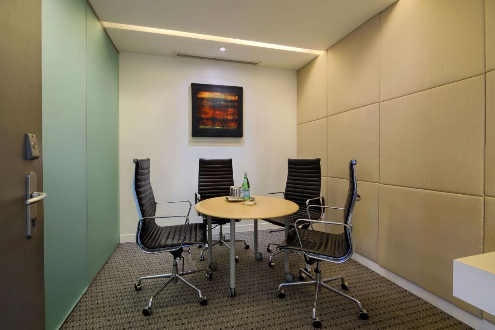 CEO SUITE - LKG Tower / Asia / Philippines / Manila