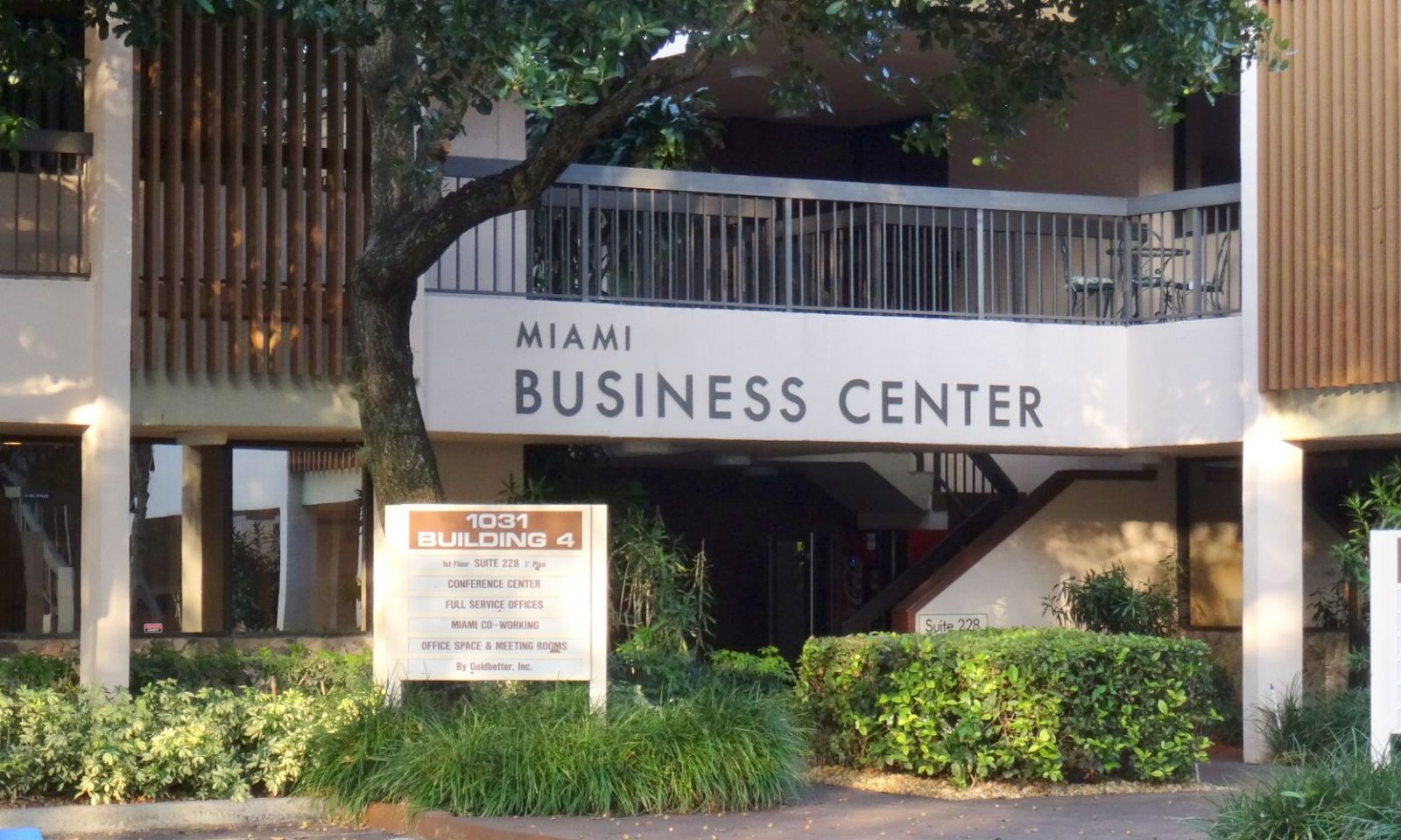 Miami Business Center, Goldbetter, Inc / North America / United States / Florida / Miami
