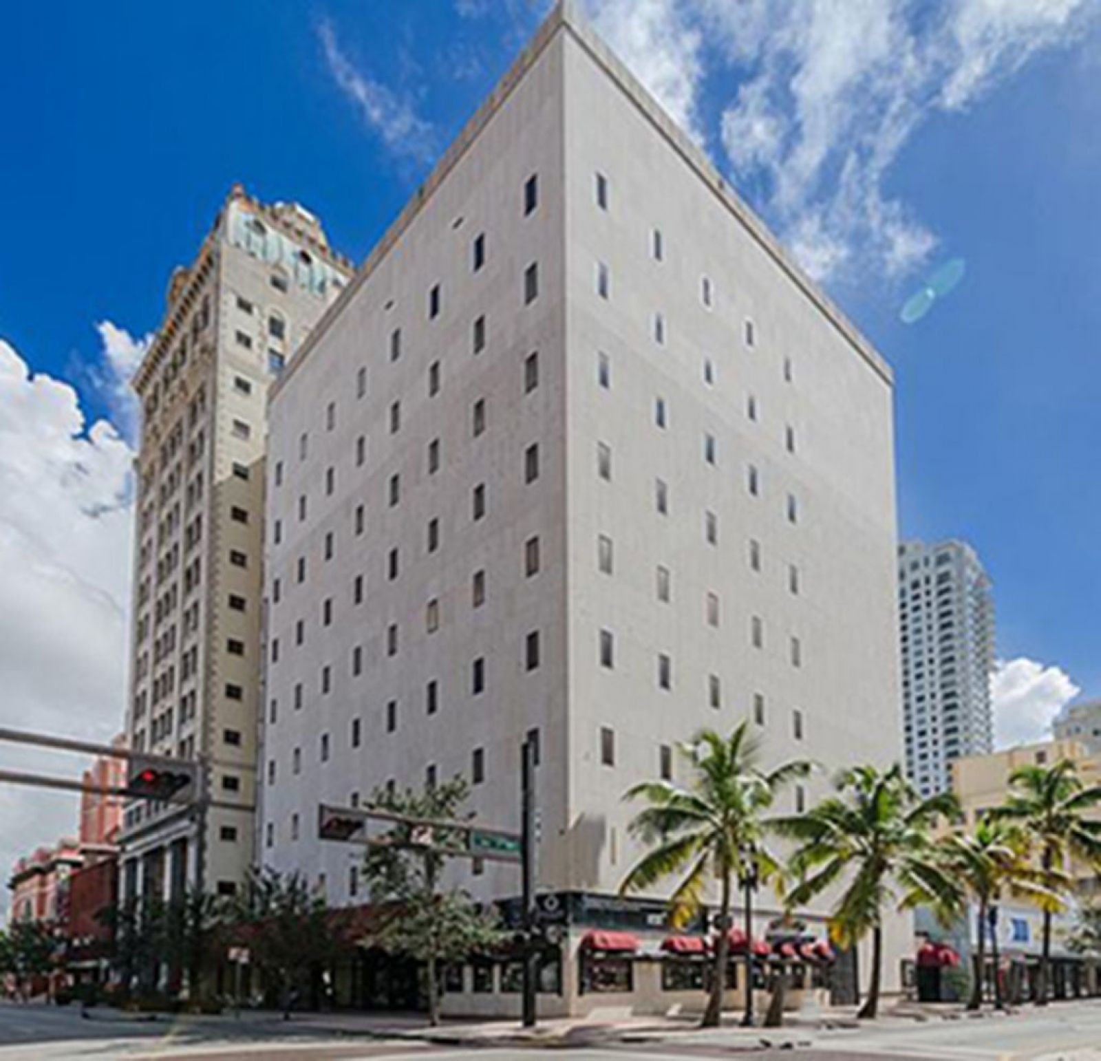 mindwarehouse / North America / United States / Florida / Miami
