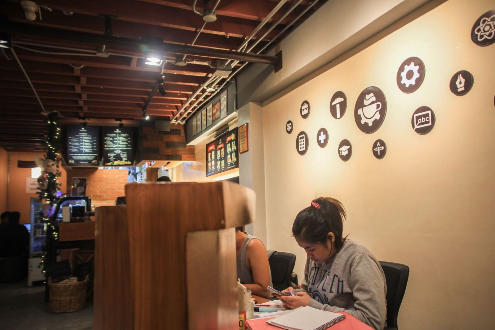 Workplace Cafe / Asia / Philippines / Cebu City
