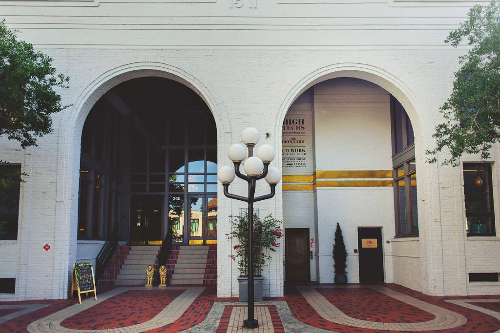 Station House / North America / United States / Florida / Saint Petersburg