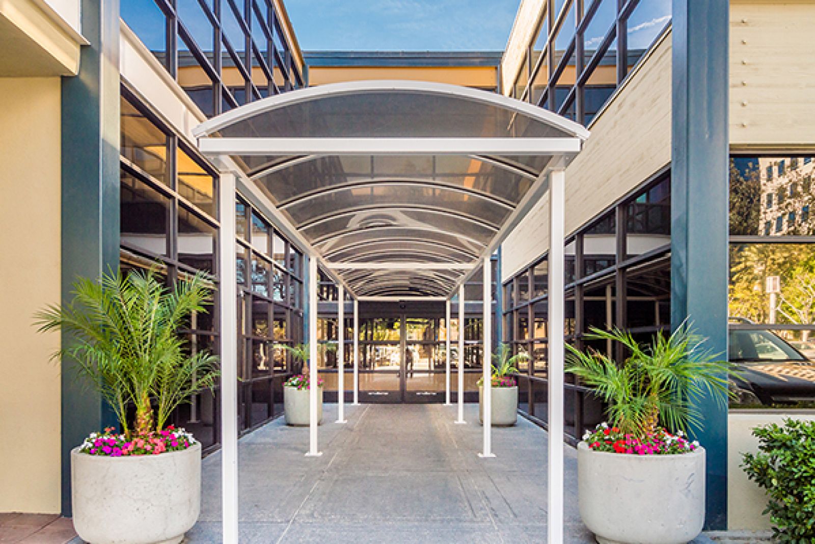 Premier workspaces - Airport Executive Suites / North America / United States / California / Irvine