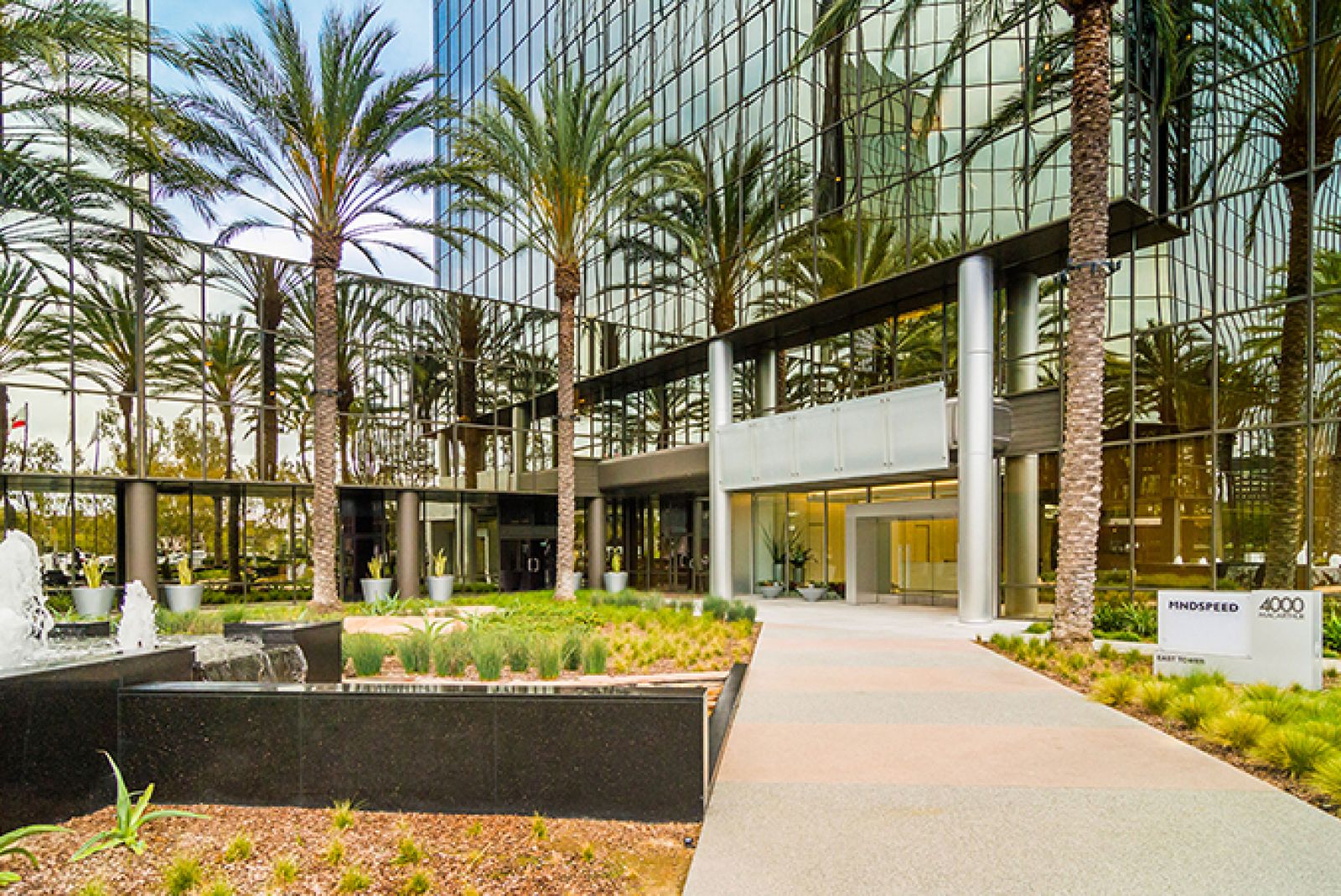 Premier workspaces- 4000 Macarthur / North America / United States / California / Newport Beach
