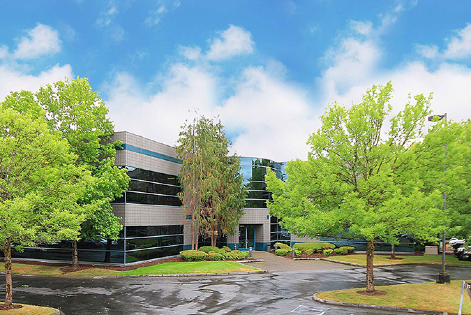 Premier workspaces - Northcreek Executive Office Suites / North America / United States / Washington