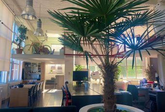 Inspirerende co-working space/vergader-en evenementruimte in een oude wolspinnerij?