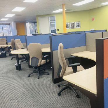 Large Cubicle