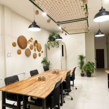 The heart of our co-working space,a spacious and beautifully crafted communal workspace that encourages interaction and idea-sharing. This large table is equipped with all the necessary amenities, including high-speed Wi-Fi, power outlets, and comfortable ergonomic chairs.