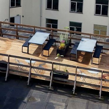 Roof terrace 