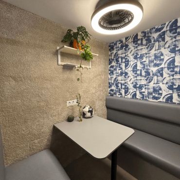 Sky Coworking Las Palmas - meeting room