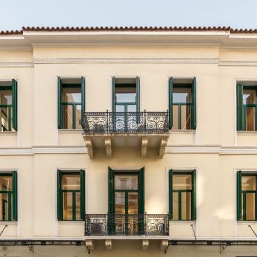 Πρόσοψη διατηρητέου κτιρίου στη Σωκράτους 29, όπου στεγάζεται το WHEN Hub και τα γραφεία του οργανισμού WHEN

Façade of the preserved building at 29 Socratous Street, home to the WHEN Hub and the offices of the WHEN organization.