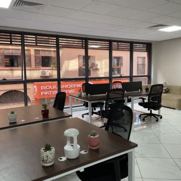 comfortable coworking space in Marrakech with good lighting