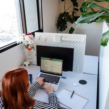 Coworking desks 
