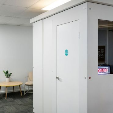Podcast studio 