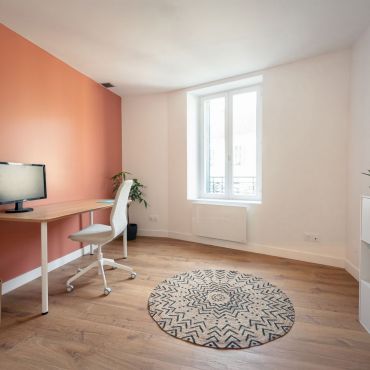 Bureau privatisable (pour 1 à 4 personnes)