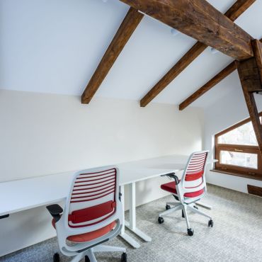 Office E03