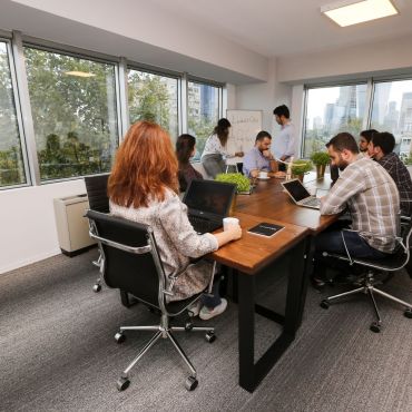 30 meter-square small meeting room.