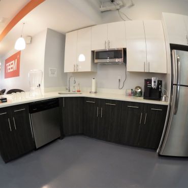 Kitchen area, complimentary coffee, tea, filtered water, infused water, and snacks