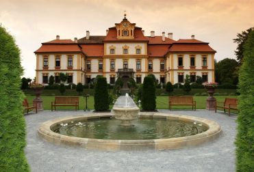 Chateau Jemniste - Apartment Frantisek