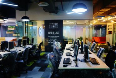 DesqWorx Coworking Green Park, South Delhi 