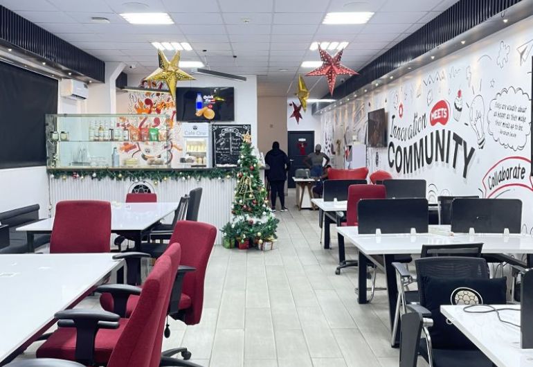 Café One Chevron